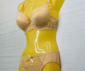 Luxurious Beige Lace Full-Coverage Bra with Floral Detailing