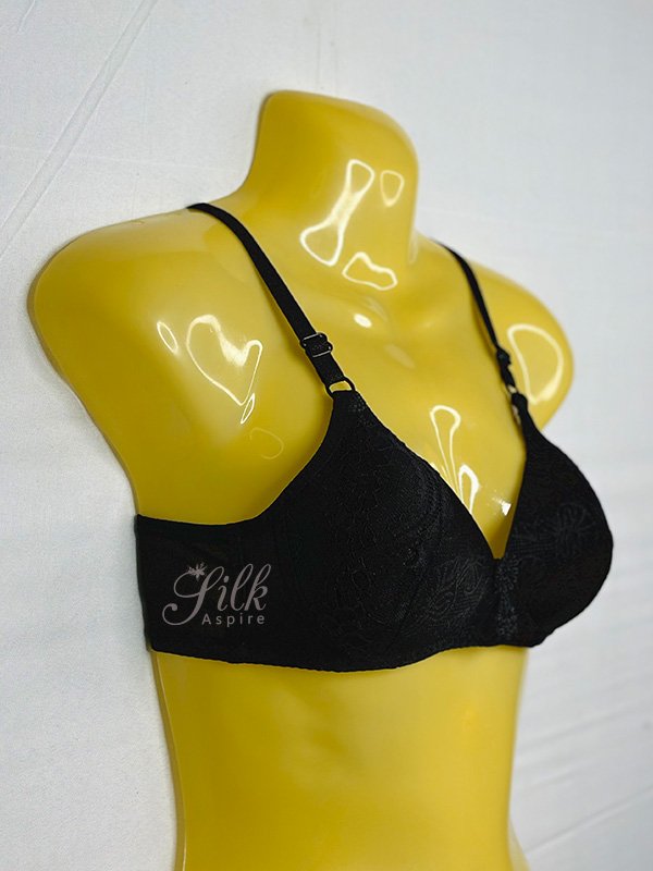 Padded Full Coverage Bra with Lace Detail