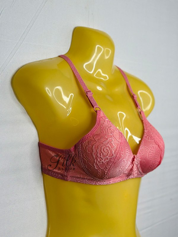 Padded Full Coverage Bra with Lace Detail